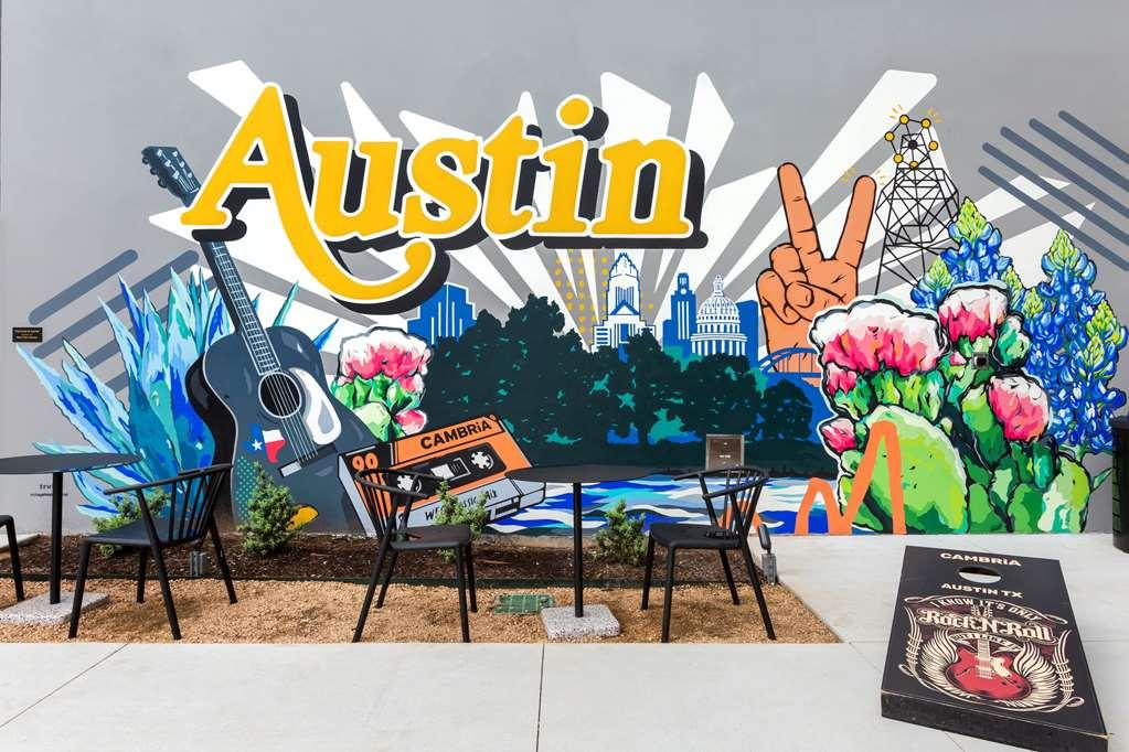 Cambria Hotel Austin Airport Удобства фото